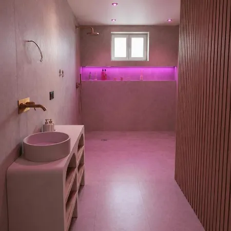 Romantique - King Size & Douche Italienne Panzió Soisy-sous-Montmorency